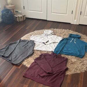 Men’s shirts tops hoodies zip up lot size XXL JOCKEY OLD NAVY great condition!!